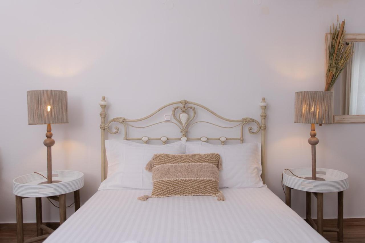 Miles Away Luxury Apartments Platis Gialos  Экстерьер фото