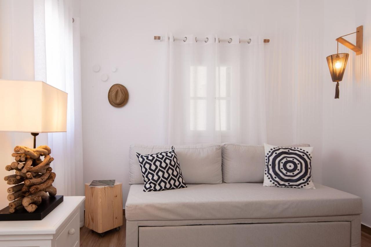Miles Away Luxury Apartments Platis Gialos  Экстерьер фото