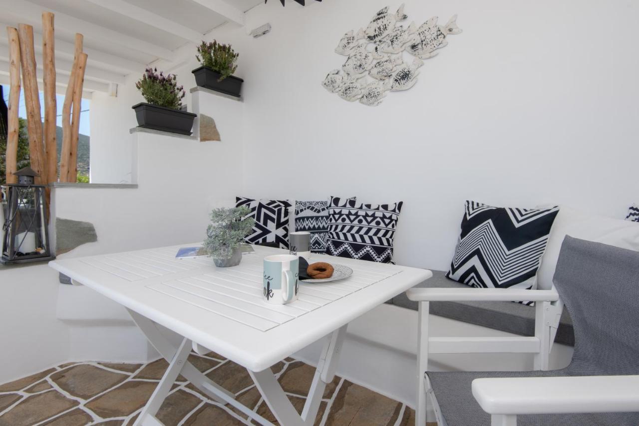 Miles Away Luxury Apartments Platis Gialos  Экстерьер фото