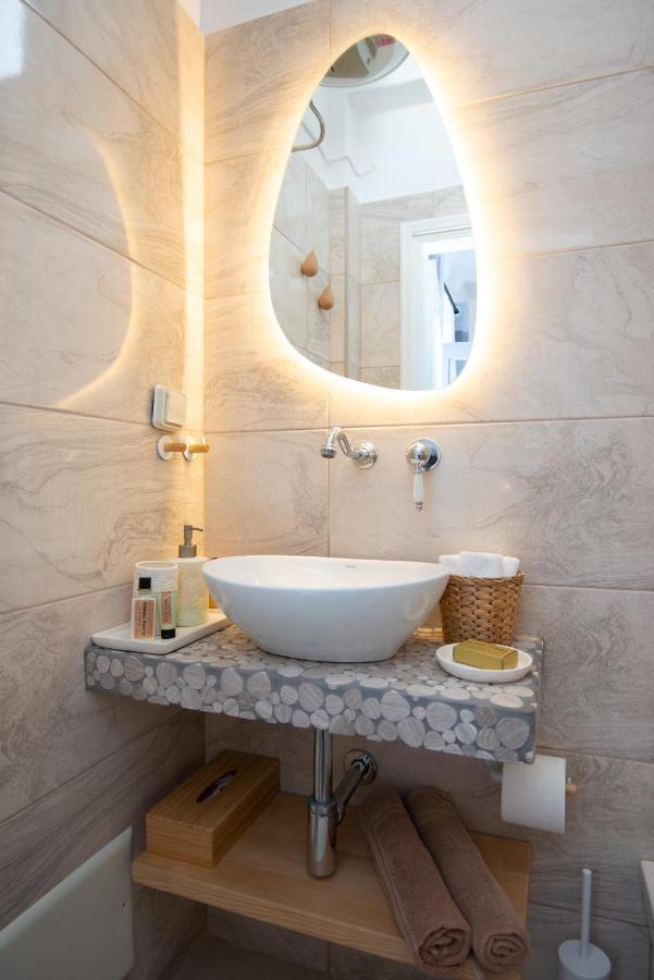 Miles Away Luxury Apartments Platis Gialos  Экстерьер фото