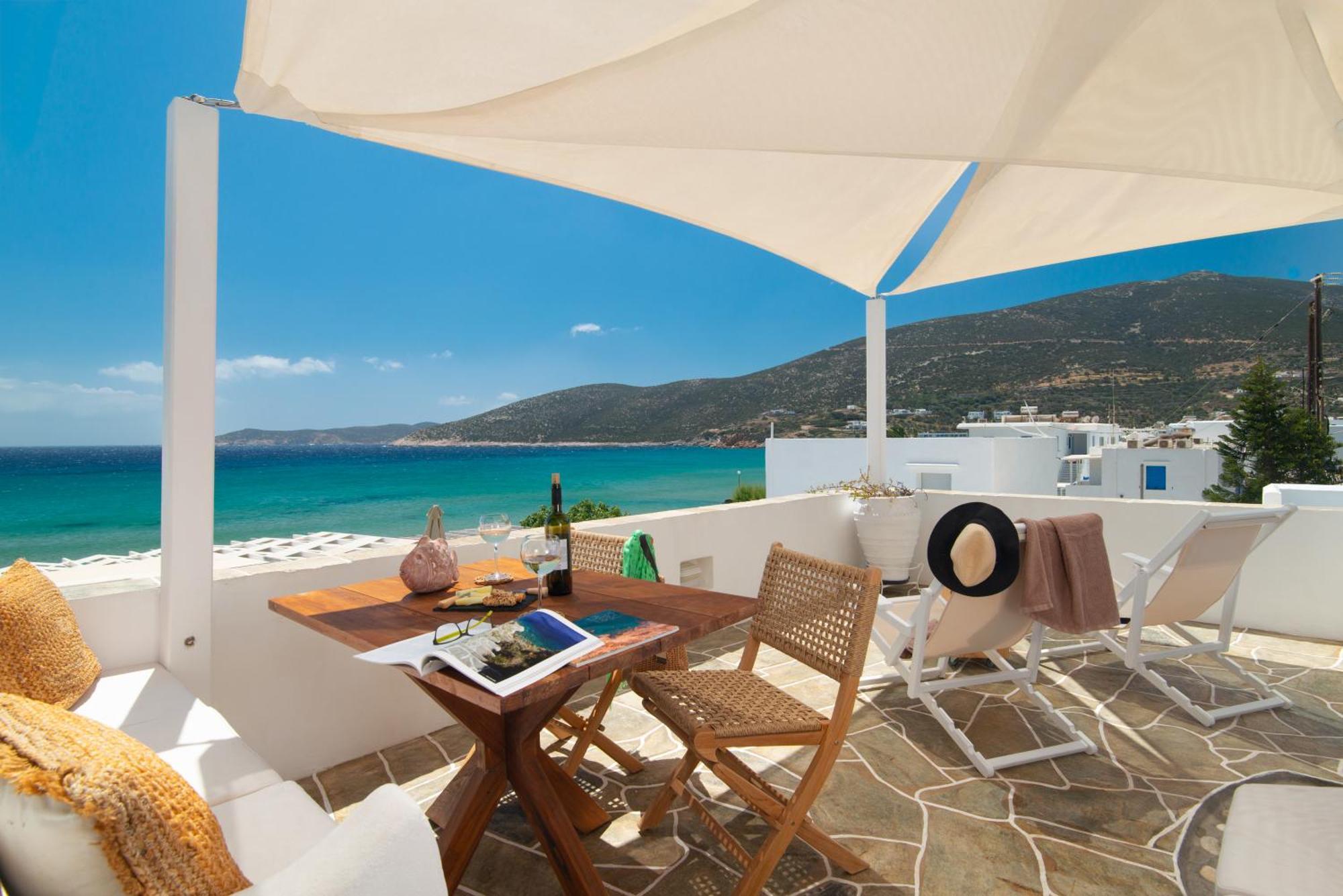 Miles Away Luxury Apartments Platis Gialos  Экстерьер фото